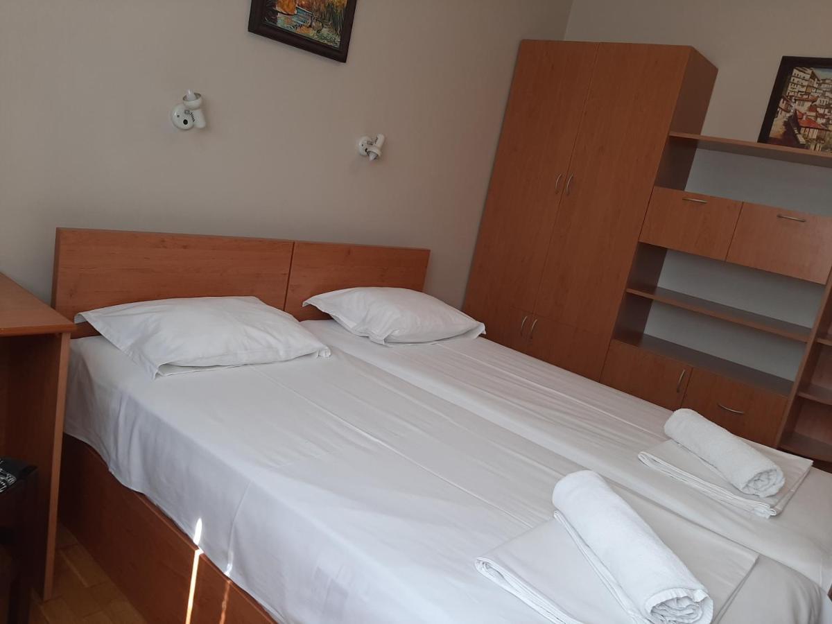 Guest House Diel Veliko Tarnovo Eksteriør billede