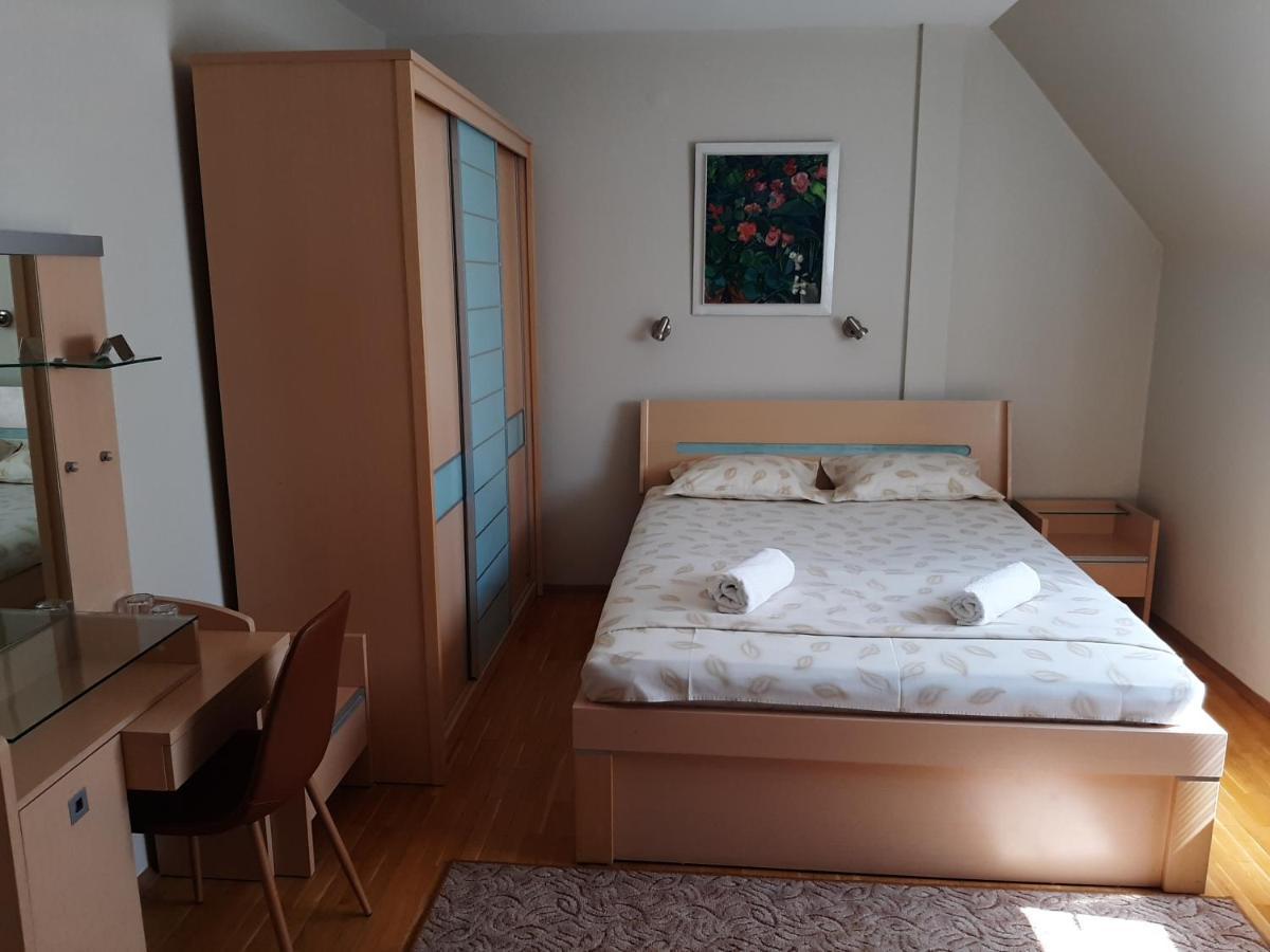 Guest House Diel Veliko Tarnovo Eksteriør billede
