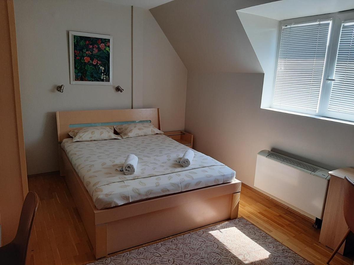 Guest House Diel Veliko Tarnovo Eksteriør billede