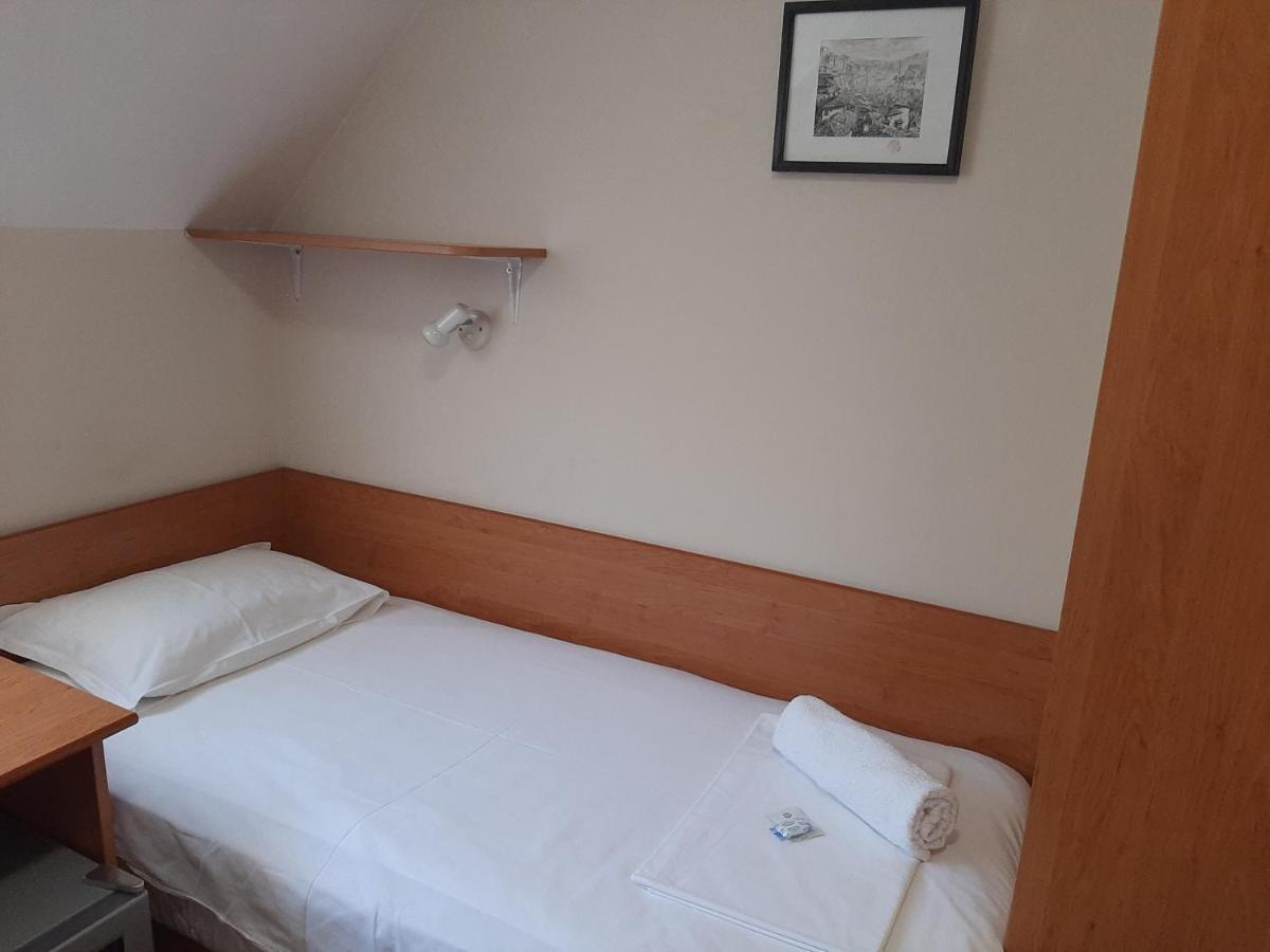 Guest House Diel Veliko Tarnovo Eksteriør billede
