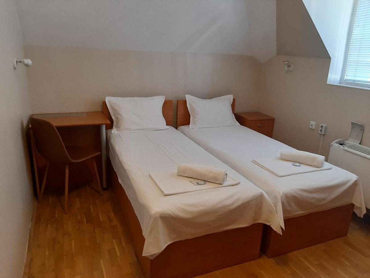 Guest House Diel Veliko Tarnovo Eksteriør billede