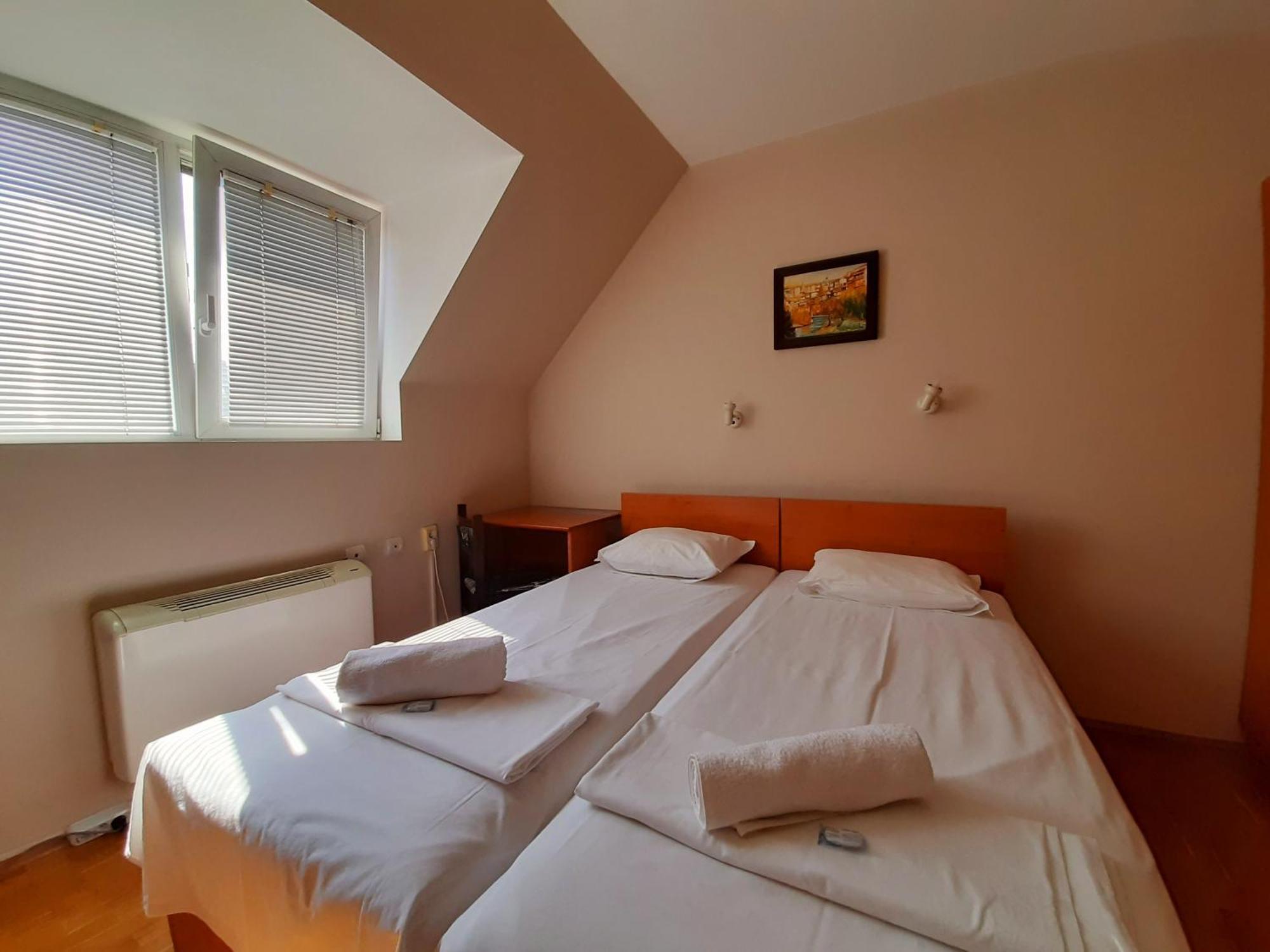 Guest House Diel Veliko Tarnovo Værelse billede